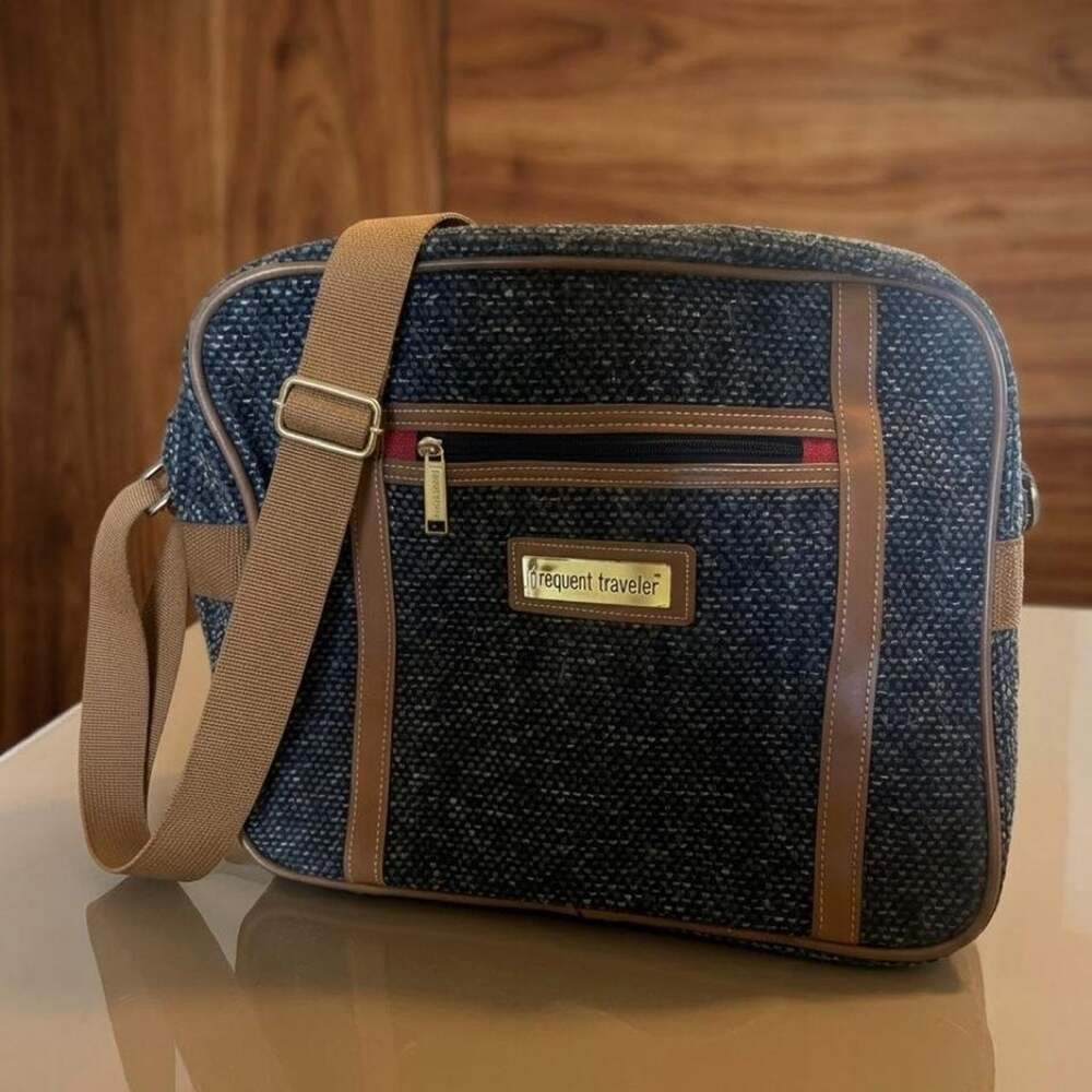 Vintage SUPER Cool 70's 80's Frequent Traveler Bag